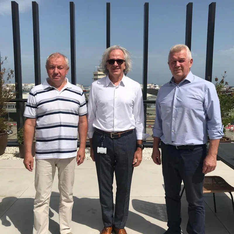 IMHOIT team rooftop meeting